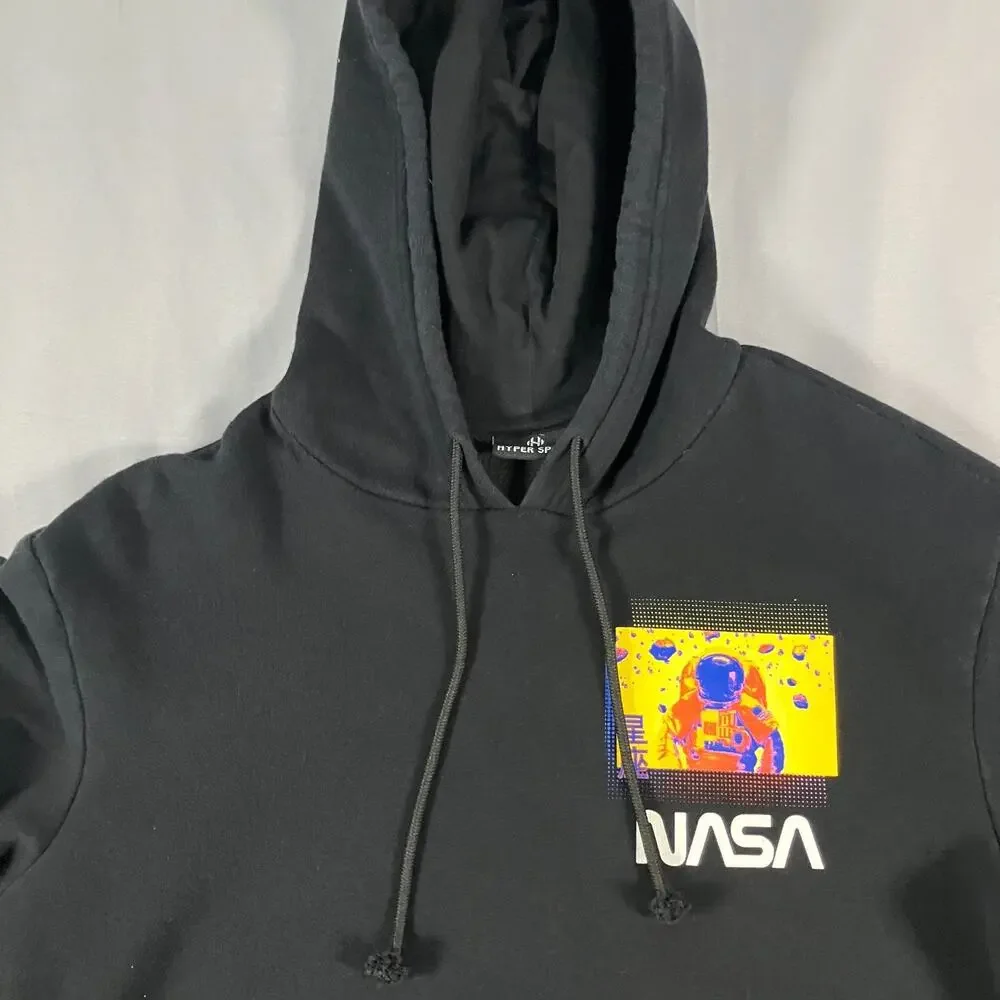 Hyper Space NASA Hoodie Men’s Medium Black Astronaut Graphic Pullover Streetwear